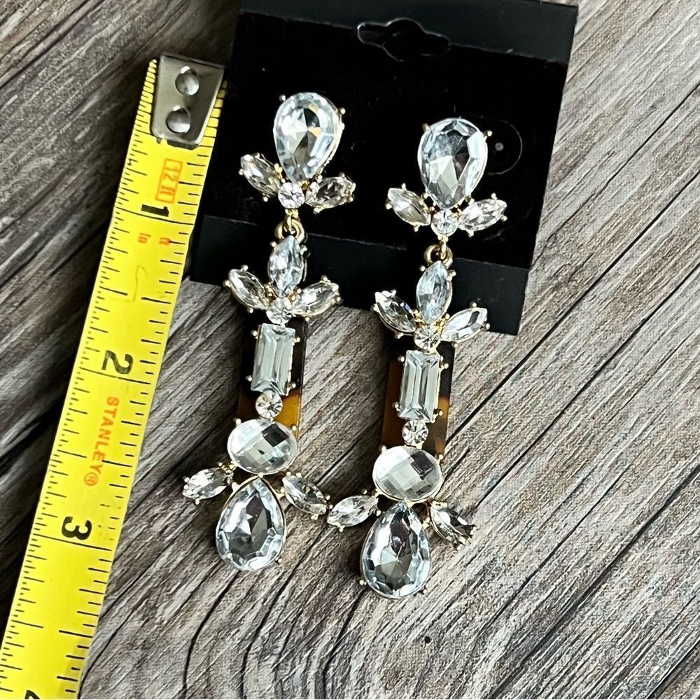 Oversized statement earrings - Picture 4 of 11